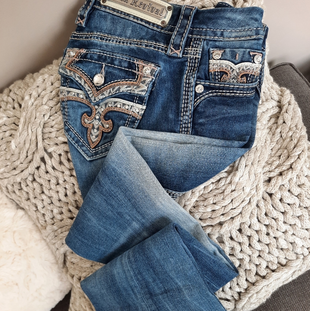 Woman's Rock Revival Celine Bootcut Size 24x33